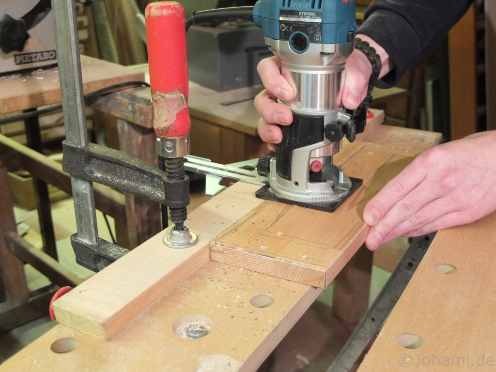 Nut freasen Front Schublade Nachttisch